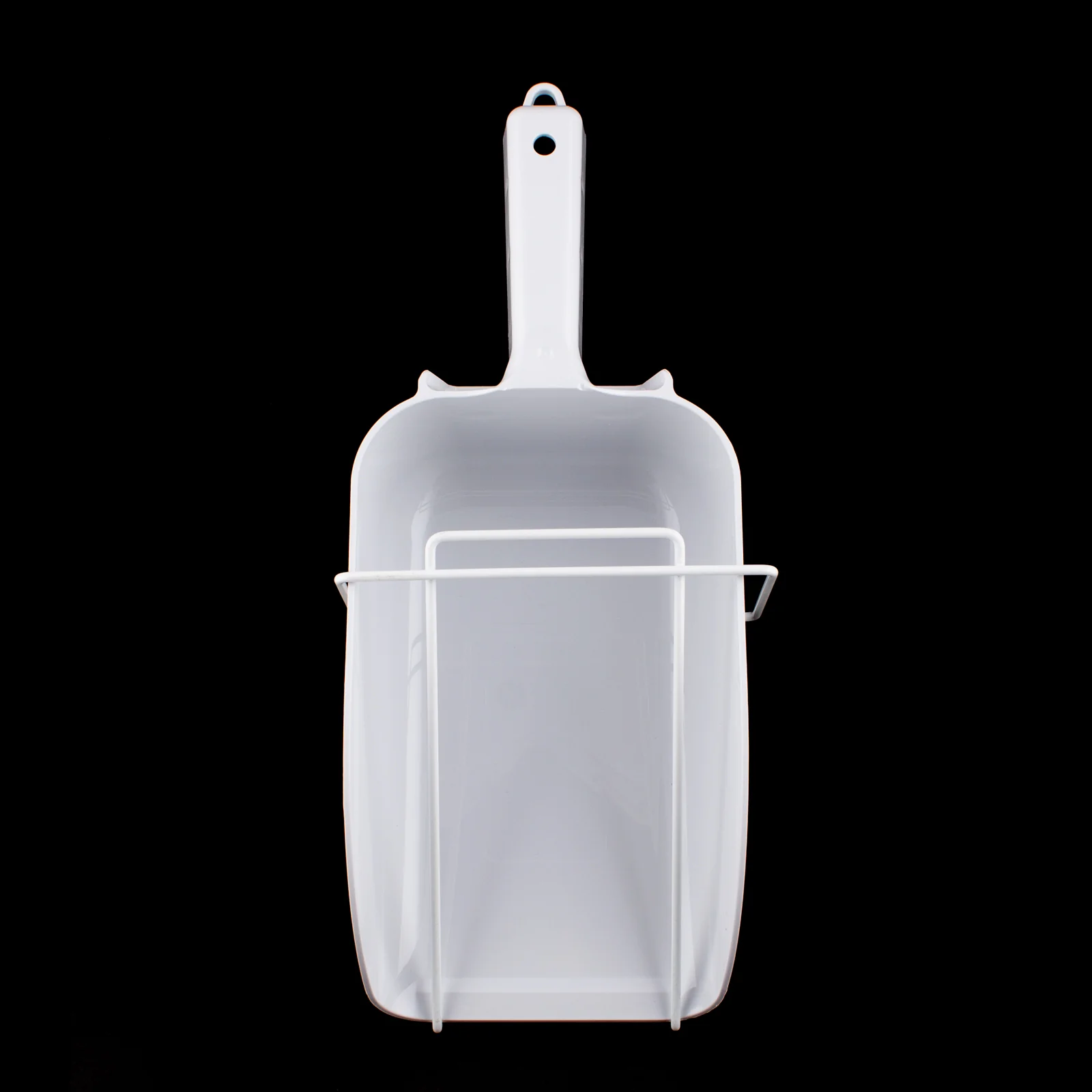 82 oz Plastic Ice Scoop - Image 3