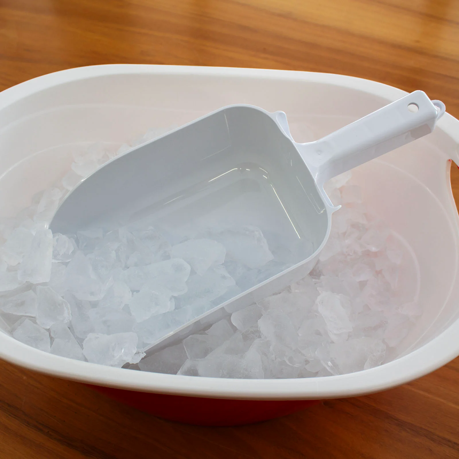 82 oz Plastic Ice Scoop - Image 4