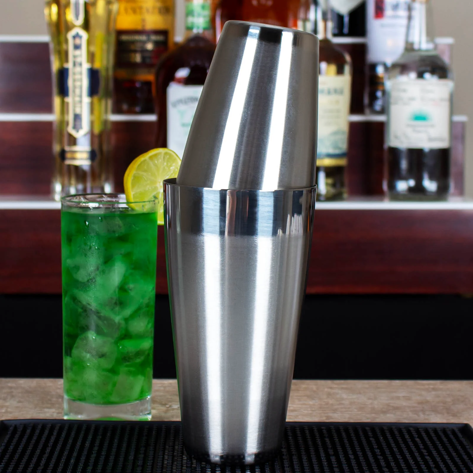 BarConic® Cocktail Shaker Set - Polished - 25oz & 18oz - Image 2
