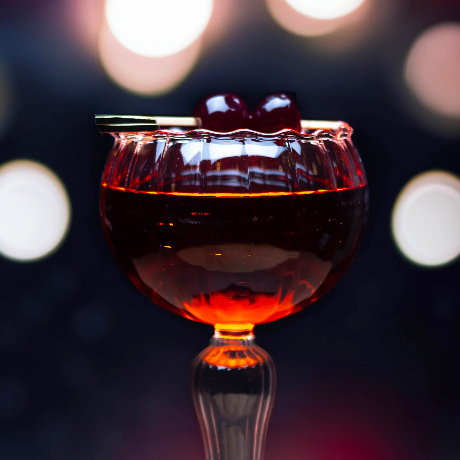 BarConic® Long Stem Goblet Cocktail Glass - 10.5 ounce - Image 3