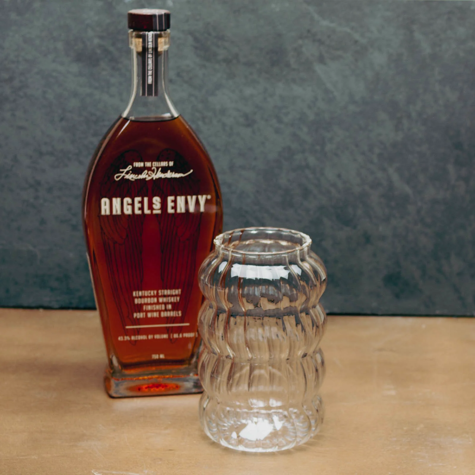 BarConic® Ripple Glass - Colossal - 28 ounce - Image 4