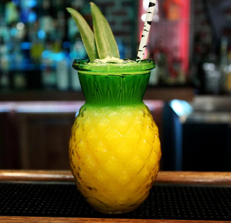 BarConic® 20oz Pineapple Glass - Image 5