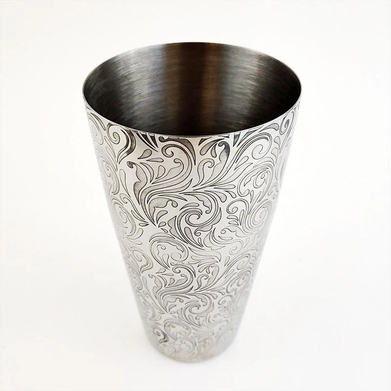BarConic® Etched Shaker Set - Stainless Steel - 28oz and 18oz Shaker Tins - Image 5