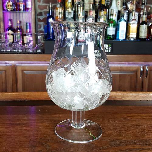 BarConic® Diamond Pattern Mixing Glass - Stemmed 1301ml (44oz.) - Image 5