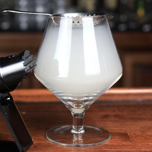 BarConic® Vortex Mixing Glass - Stemmed 1124ml (38oz.) - Image 3