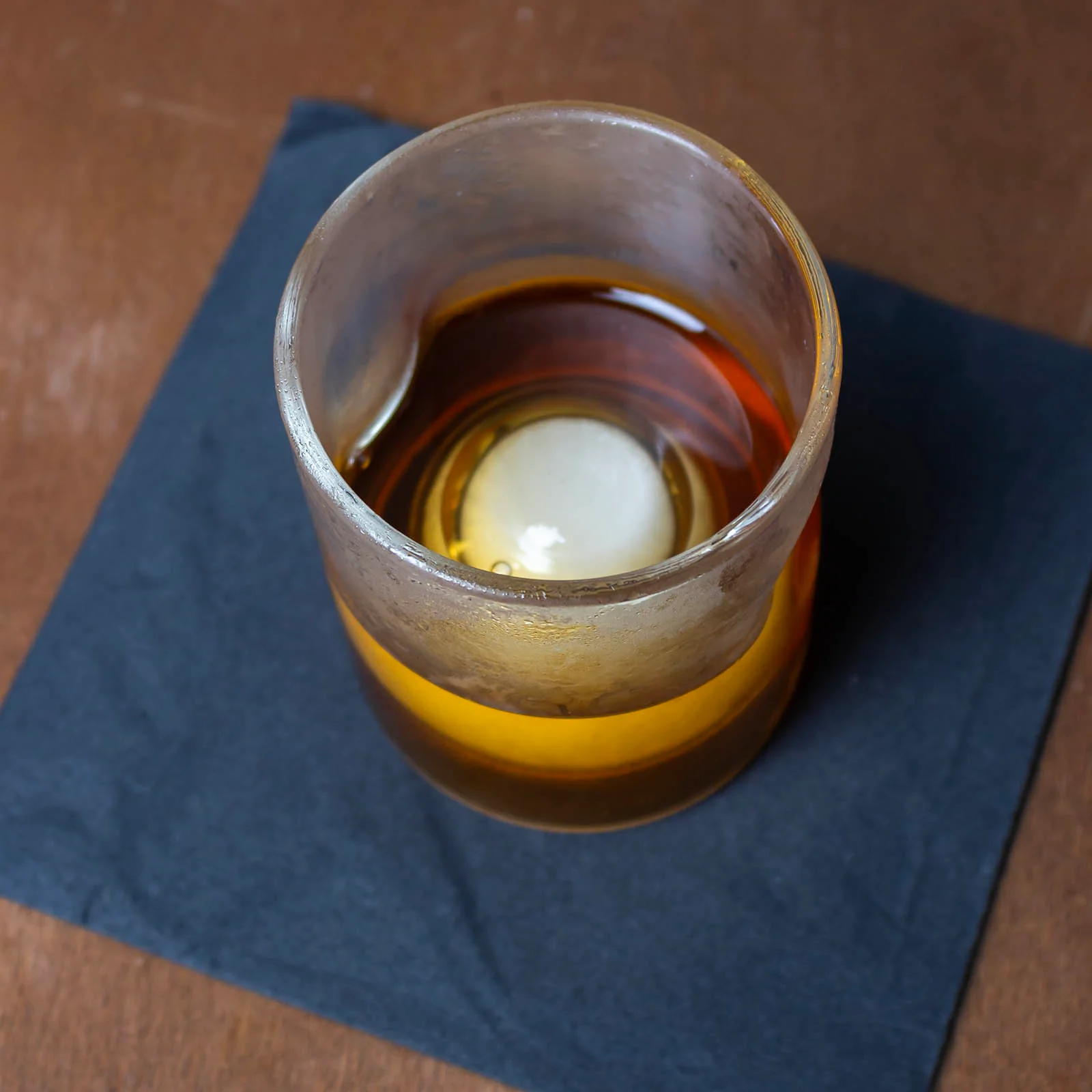 BarConic® Whisky Glass with Ice Ball Insert - Image 3