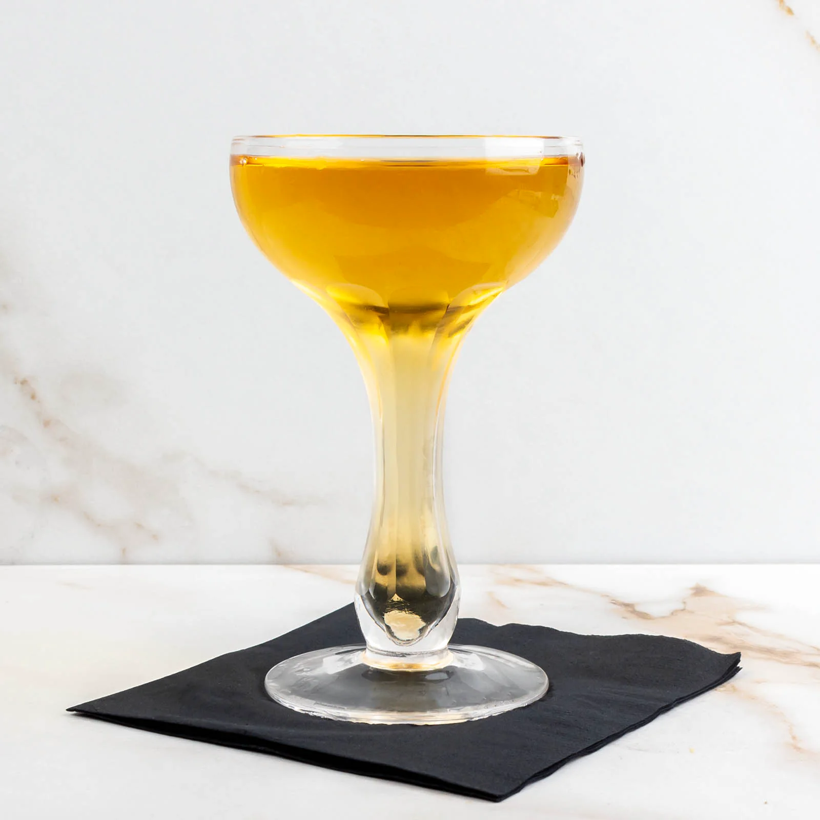 Charming Hollow Stem Cut Champagne Coupe - BarConic® - Image 3