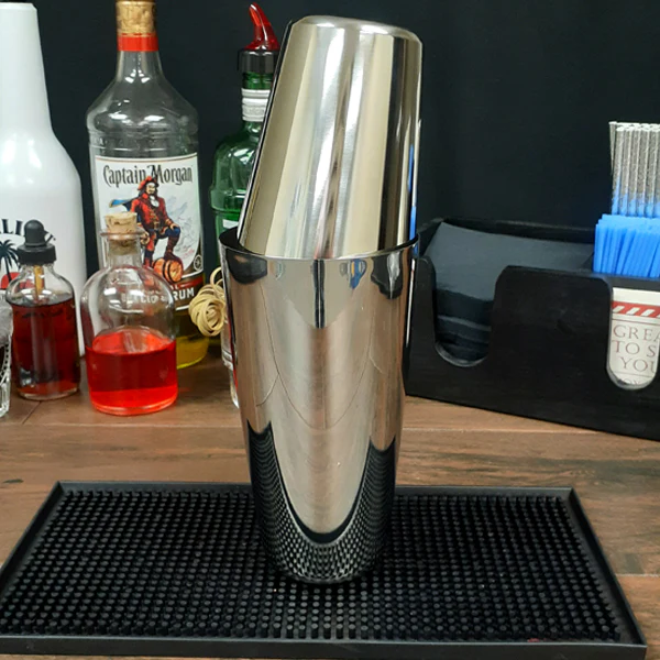 28 oz. Cocktail Shaker - Image 2