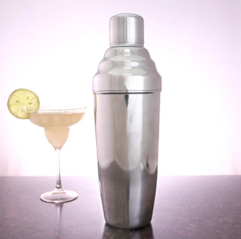 Colossal 3-Piece Cocktail Shaker - 58oz - Image 5