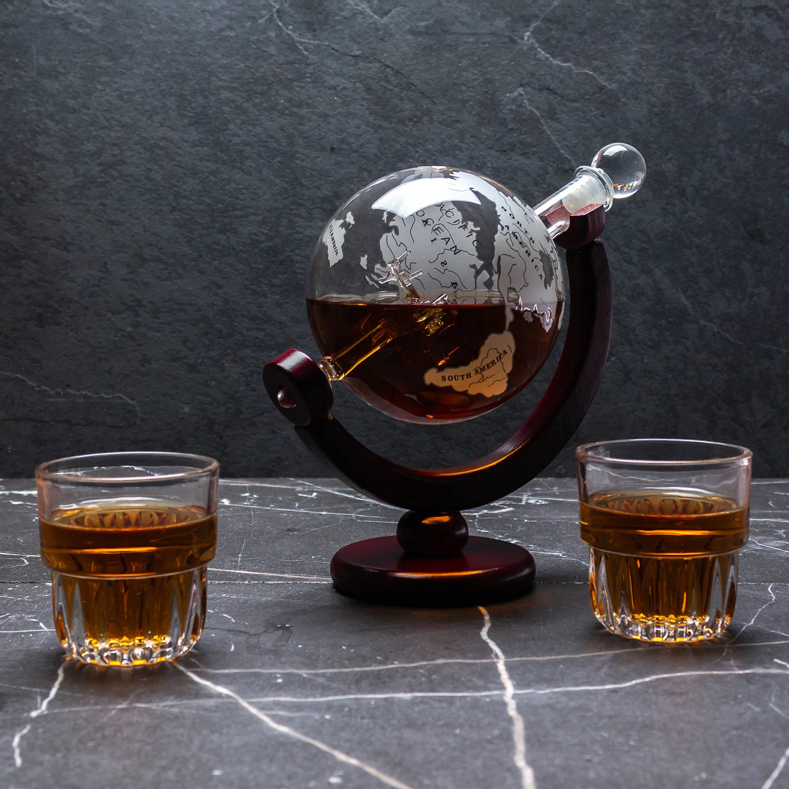 Globe Whiskey Decanter - BarConic® - Image 2