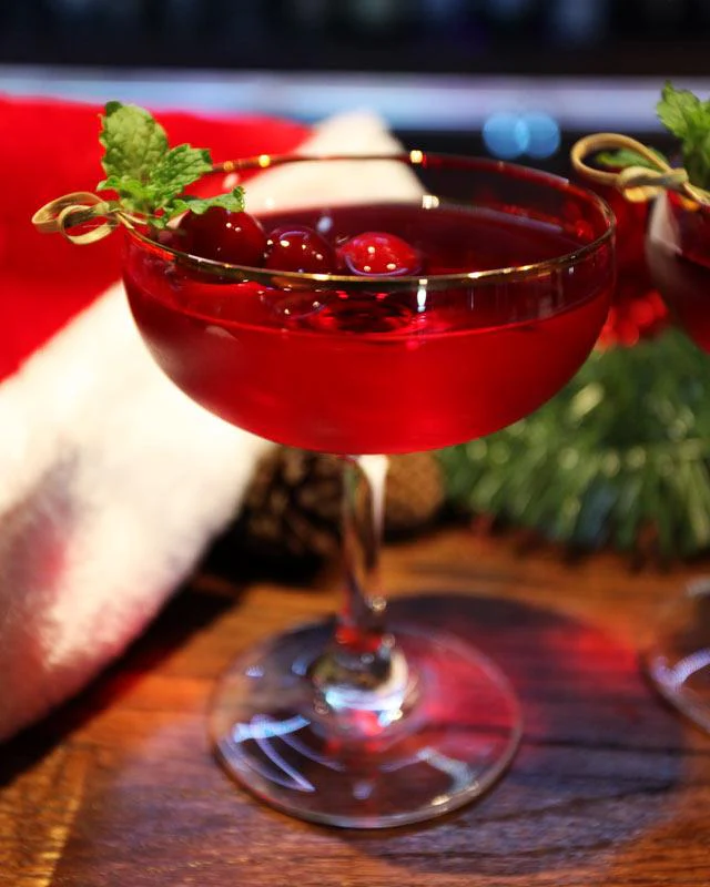 Rimmed Holiday Coupe Set of 4 - Image 6