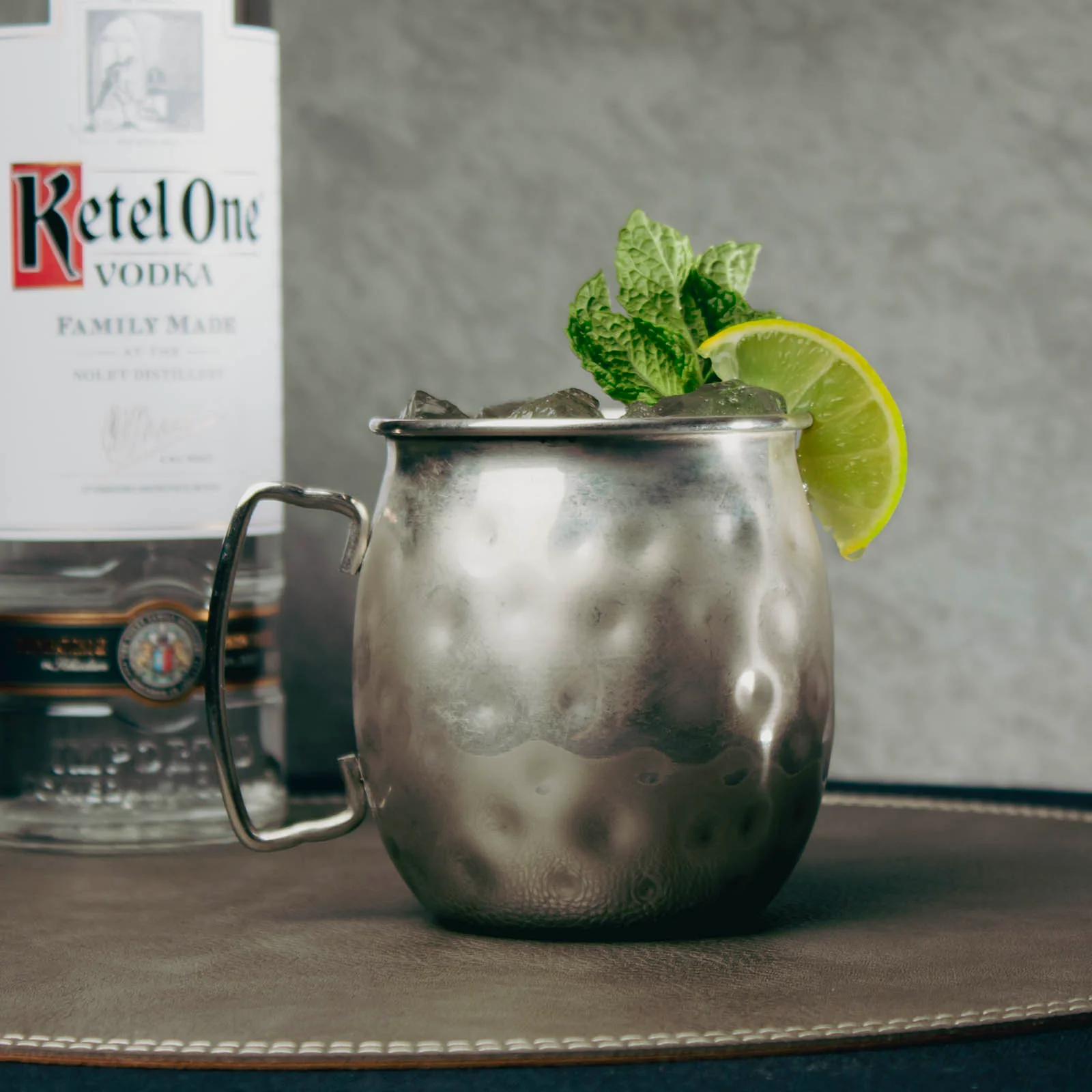 Hammered Stainless Steel Moscow Mule Mugs 18 oz. - Case of 6 cups - Image 2