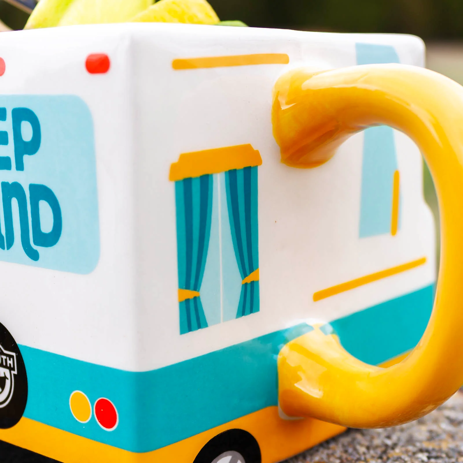 "I Sleep Around" RV Tiki Mug - Image 4
