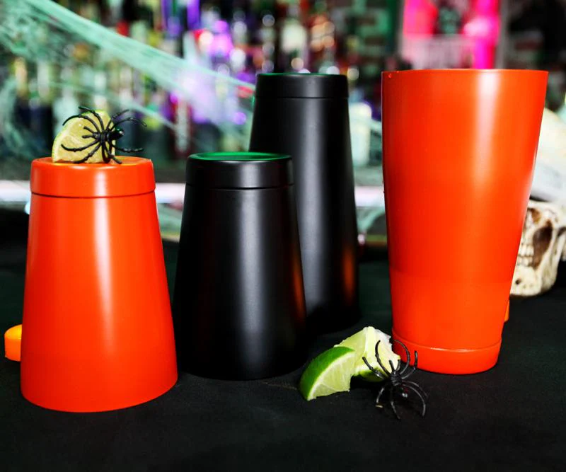 Olea™ Cocktail Shaker - 28oz Weighted - Matte Black - Image 3