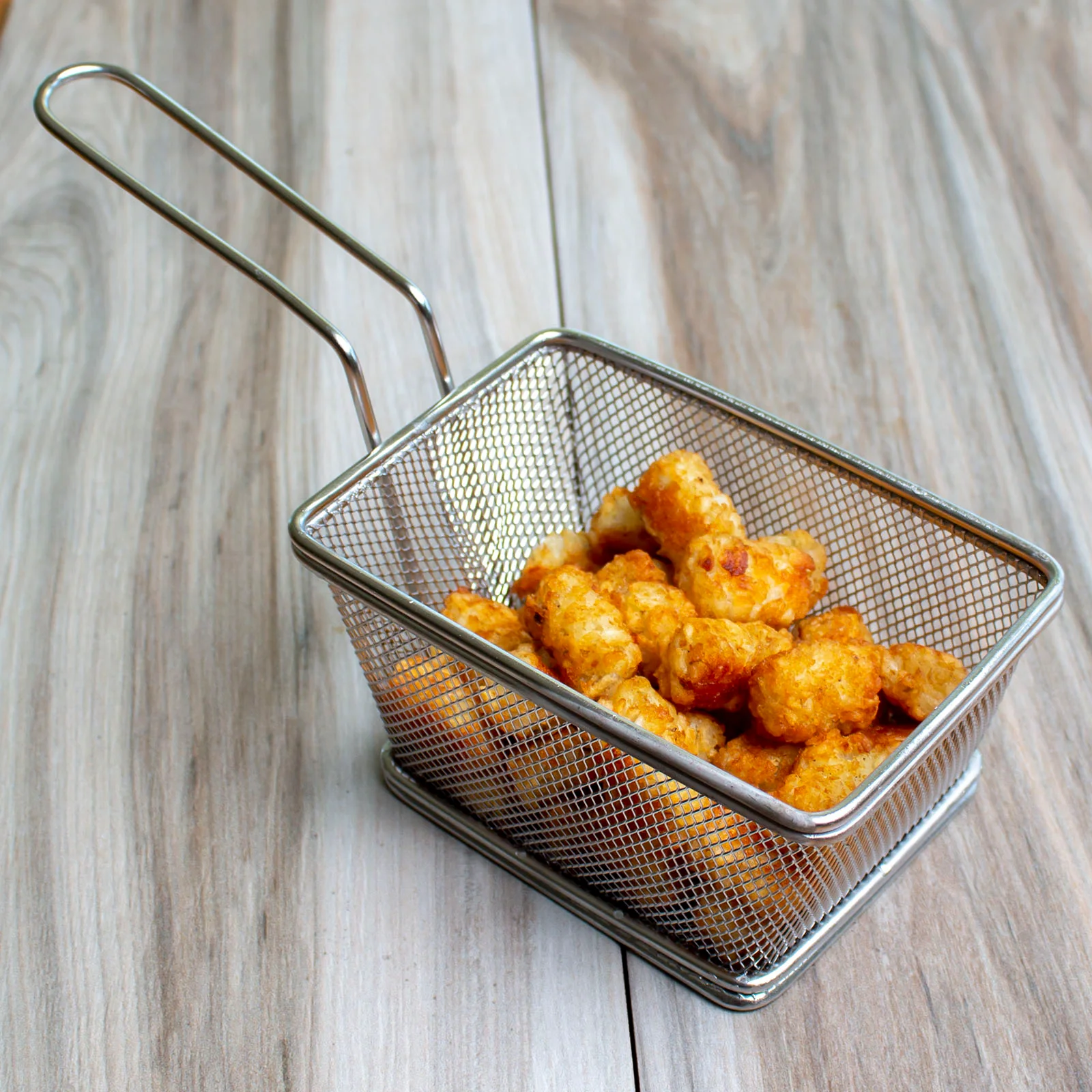 Mesh Wire Serving Basket - (Size Options) - Image 2