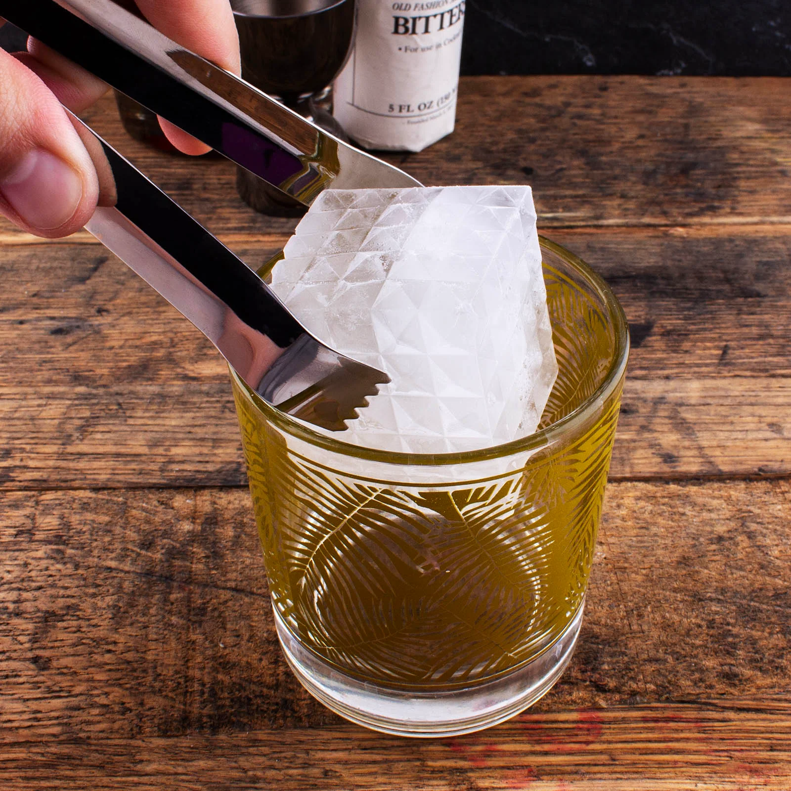 Multi Faceted Ice Cube Tray - BarConic® - Image 2