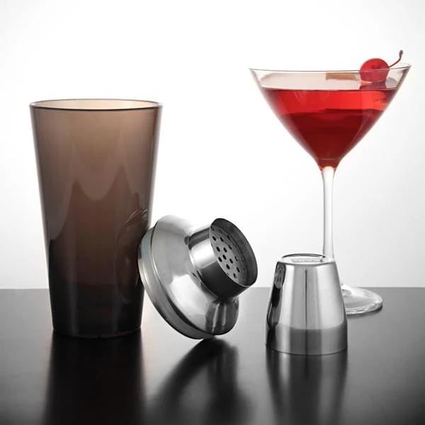 3 Piece Plastic Shaker with Stainless Steel Mid Section - Image 4