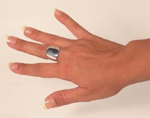 Ring Bottle Opener - Smooth Chrome - Image 3