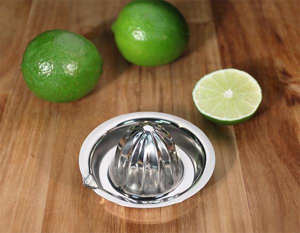 Stainlesss Steel Citrus Juicer - Mini - Image 2
